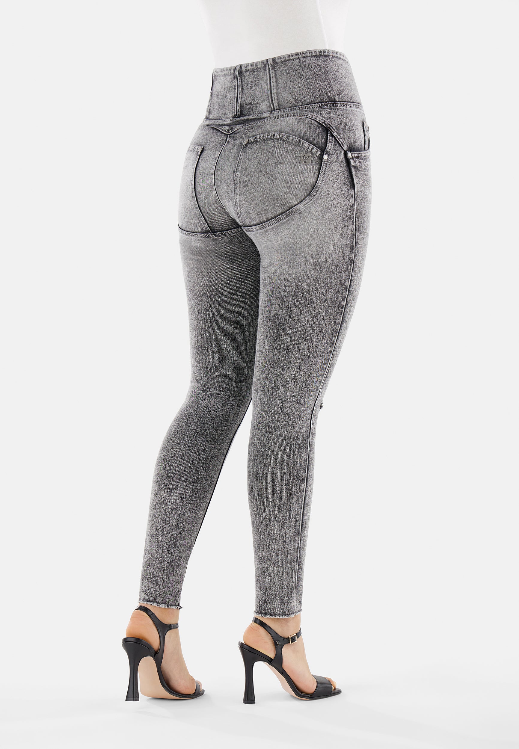jean-push-up-freddy-wr-up-curvy-navetta-marble-strapp-frang image 5