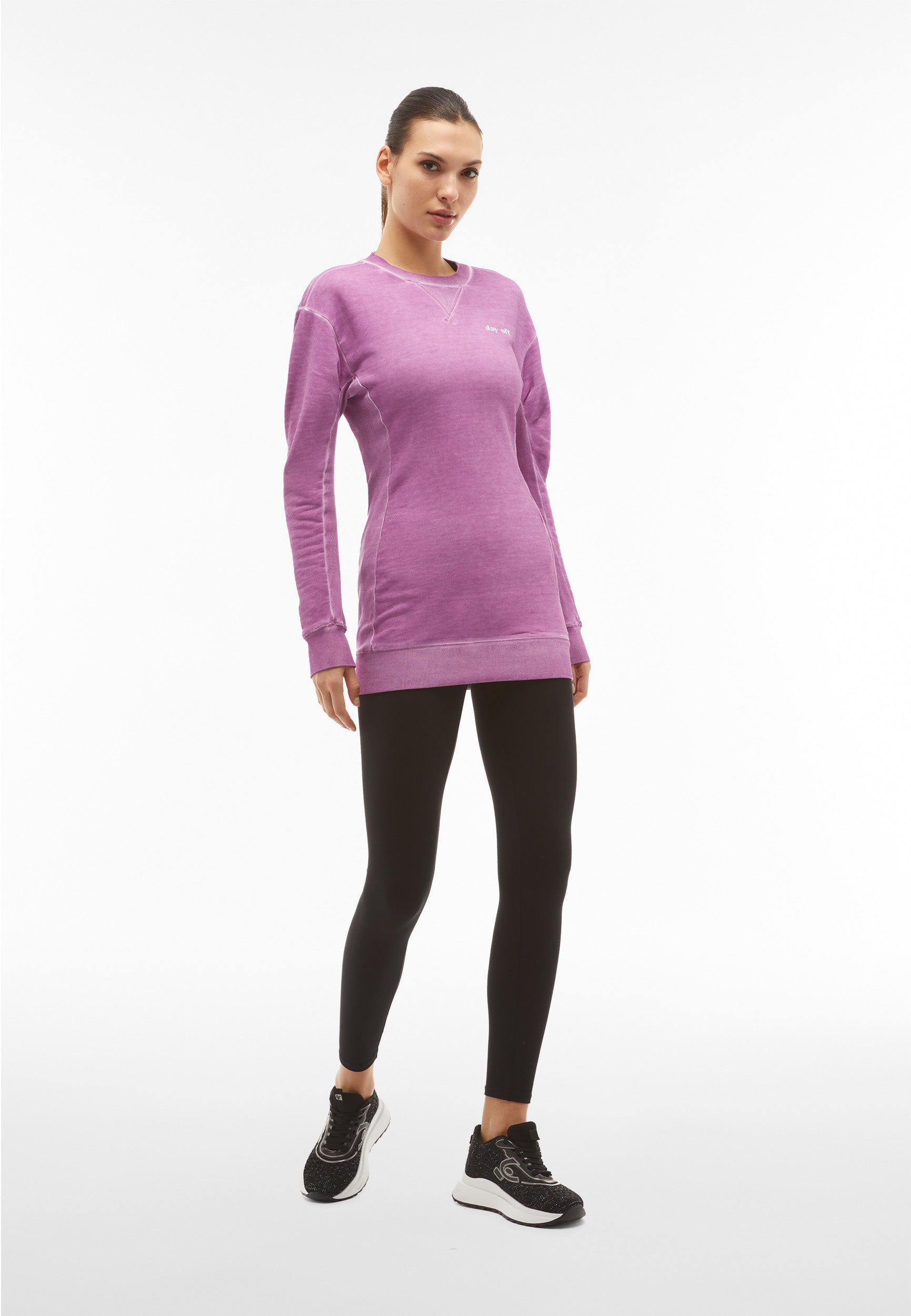 freddy-sweat-oversize-femme-teint-froid-effet-d-lav image 2