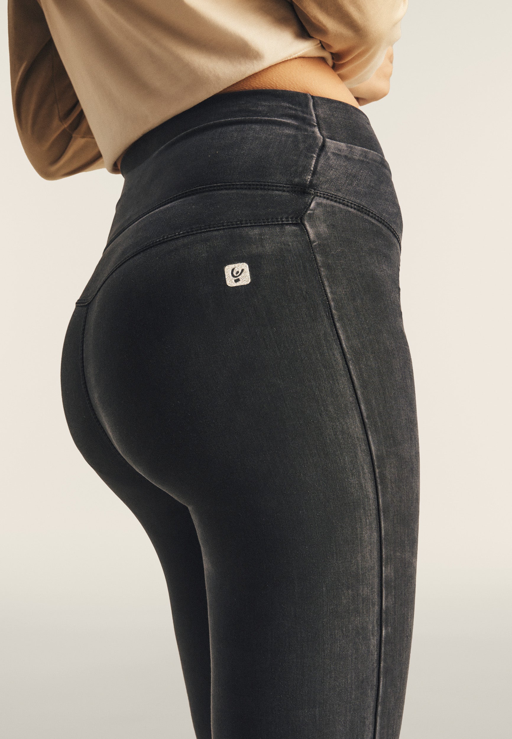 freddy-n-o-w-jeggings-skinny-taille-haute-tencel-denim-flare image 5