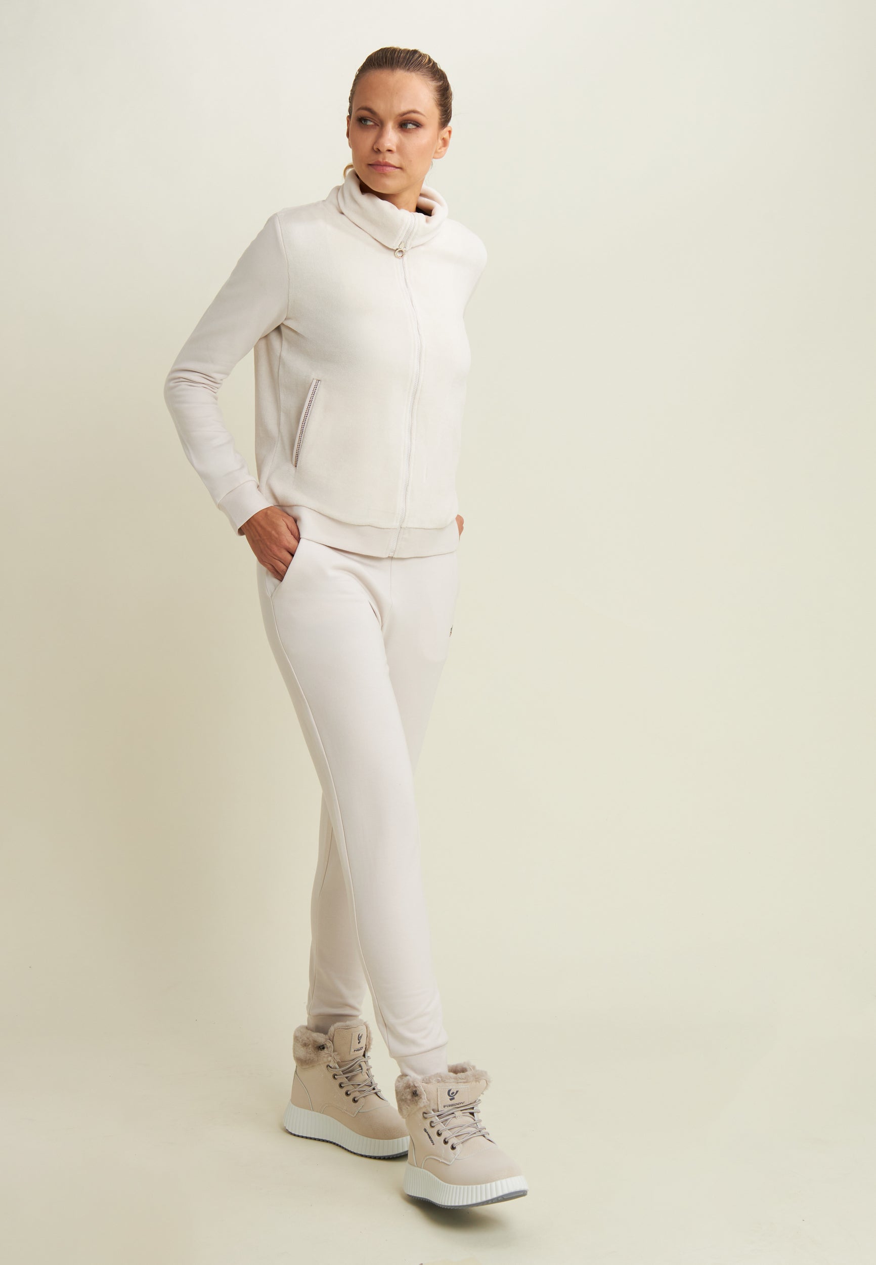 freddy-pantalon-jogging-femme-poignets-strass-bicolore image 2