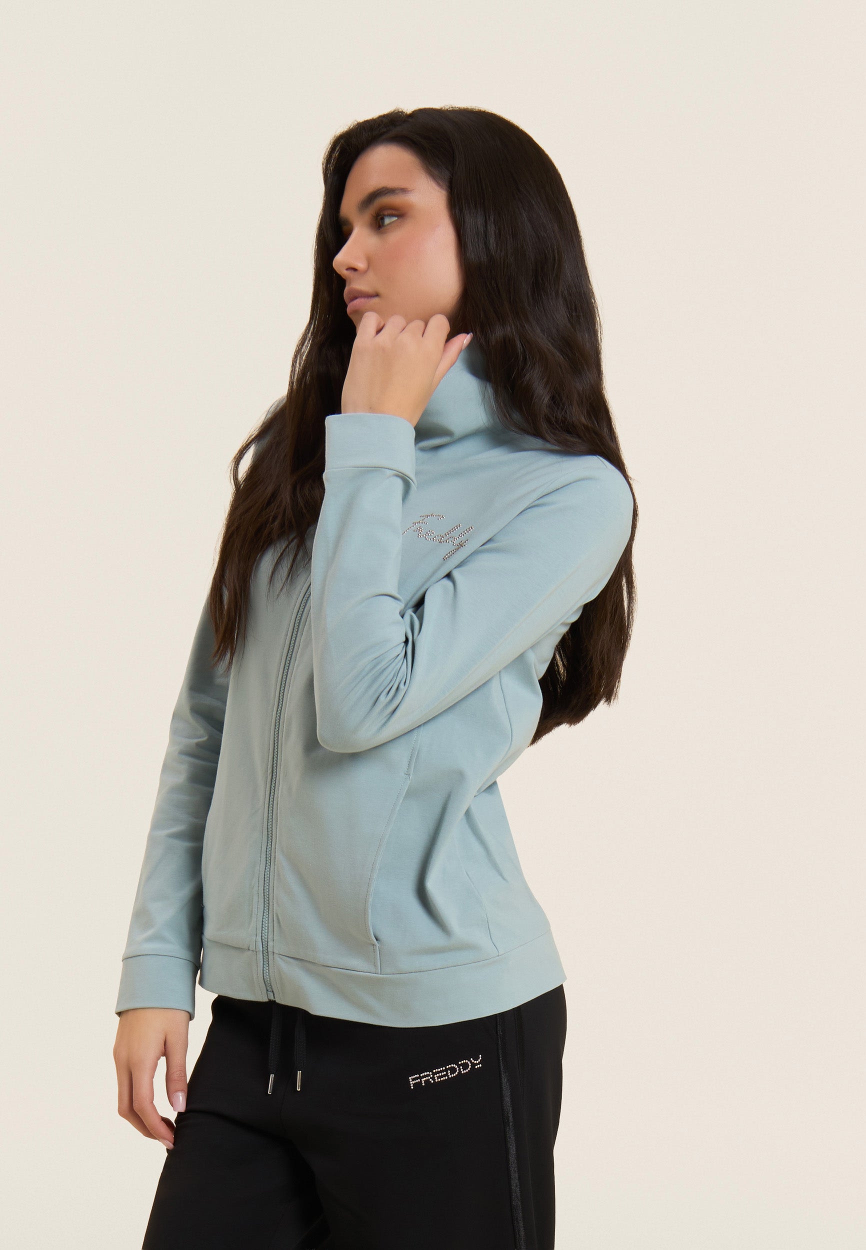 freddy-sweat-zipp-femme-col-haut-logo-clous image 1
