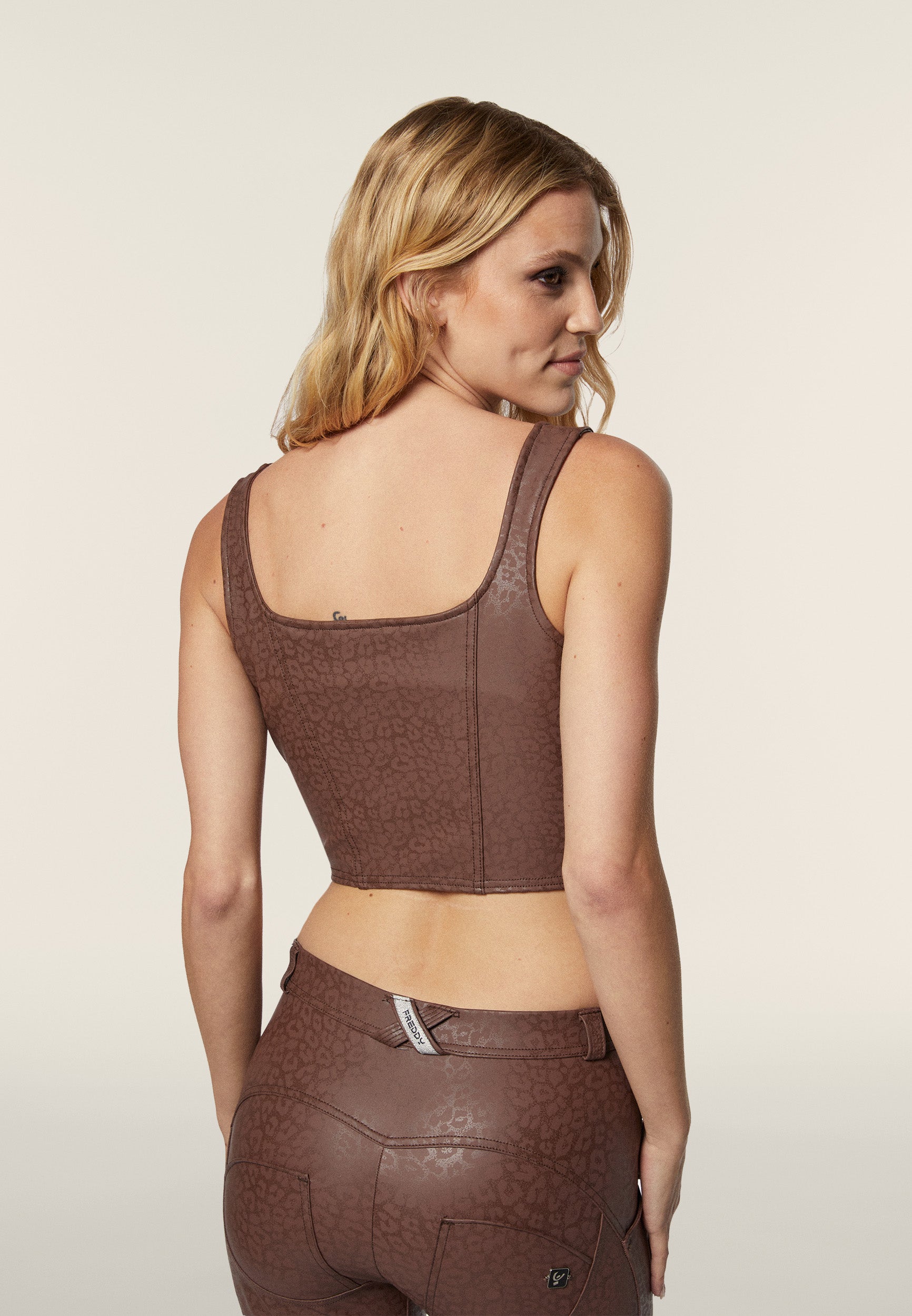freddy-top-bustier-similpelle-l-opard-court-slim image 5