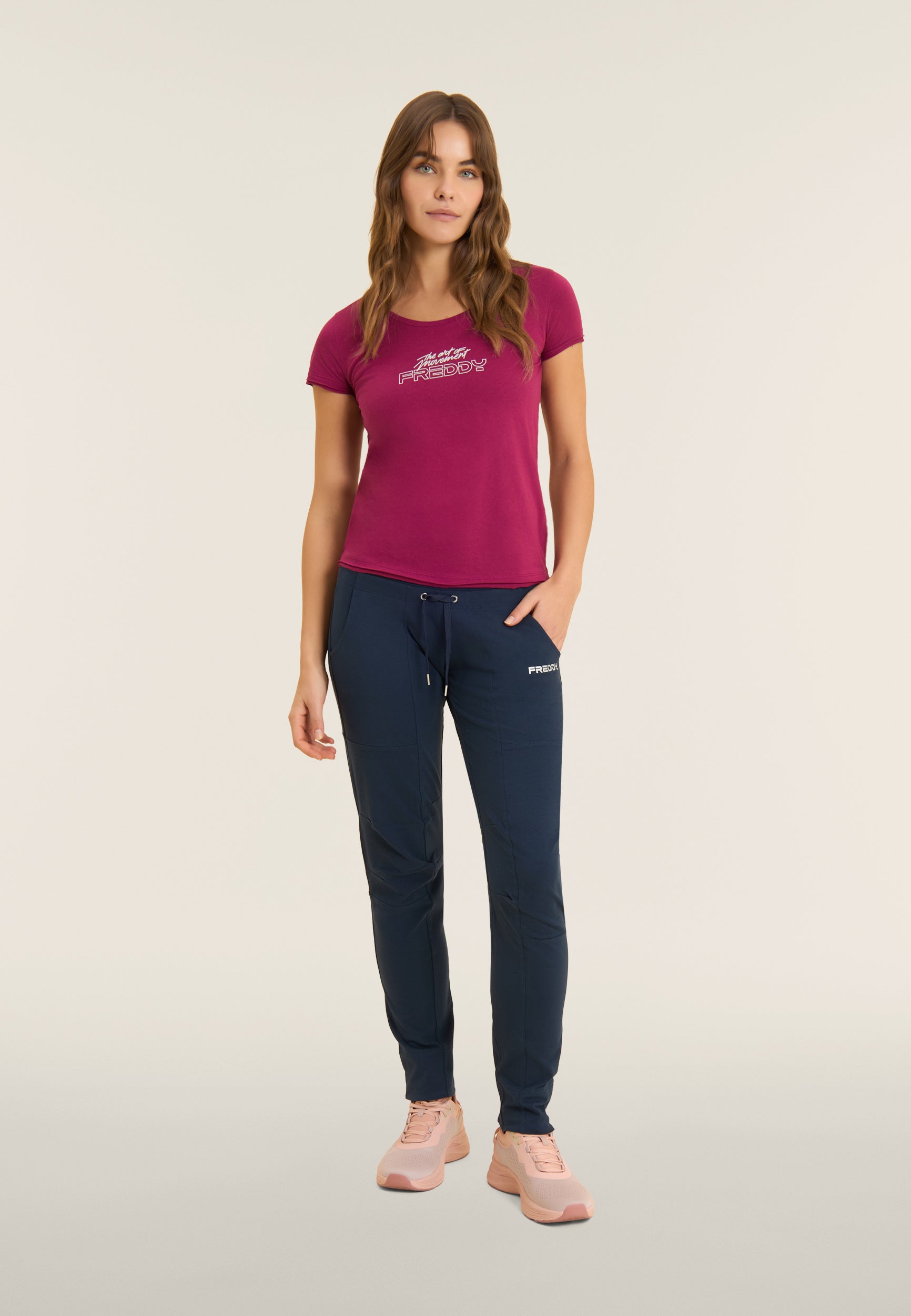 ensemble-freddy-the-art-of-movement-t-shirt-pantalon image 1