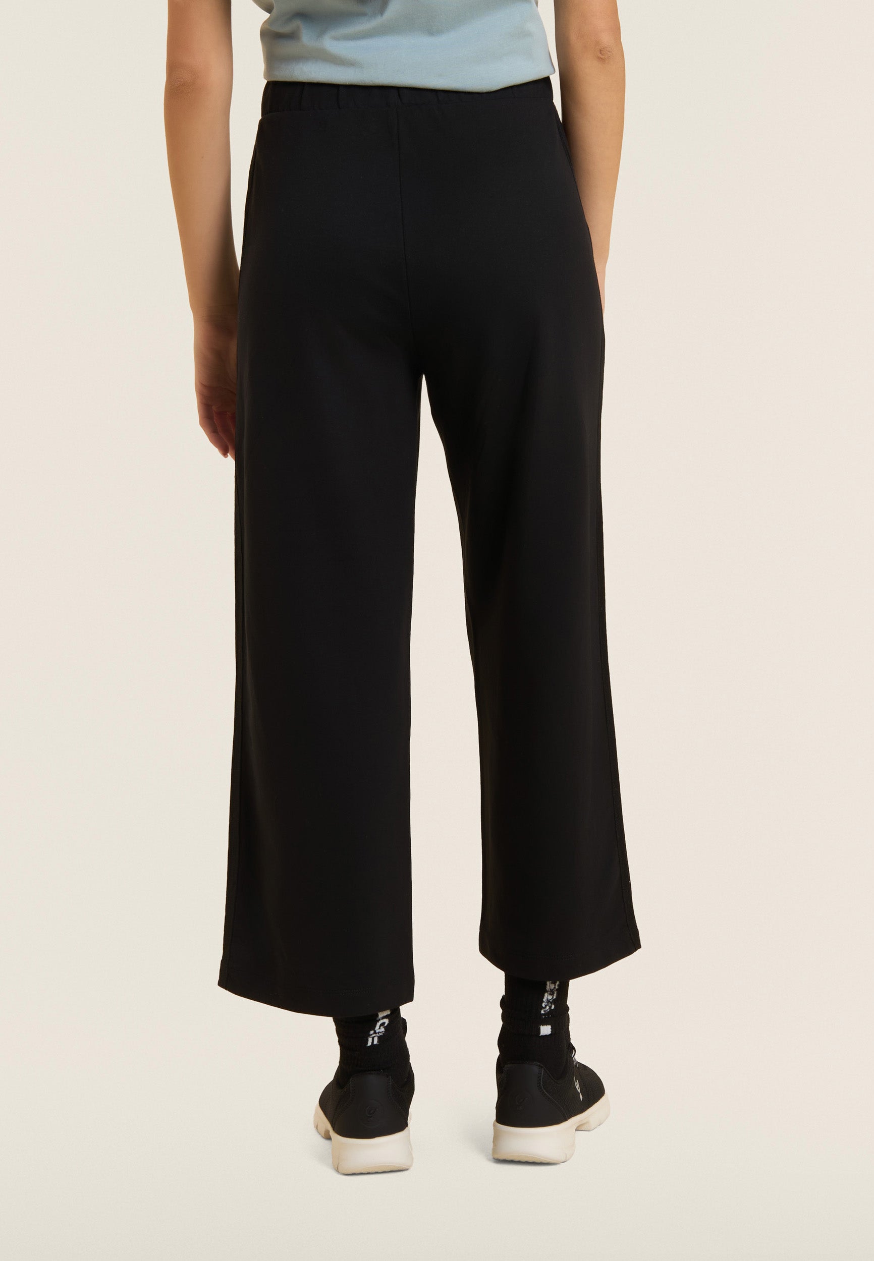 freddy-pantalon-sport-cropped-comfort-wide-leg-femme image 3