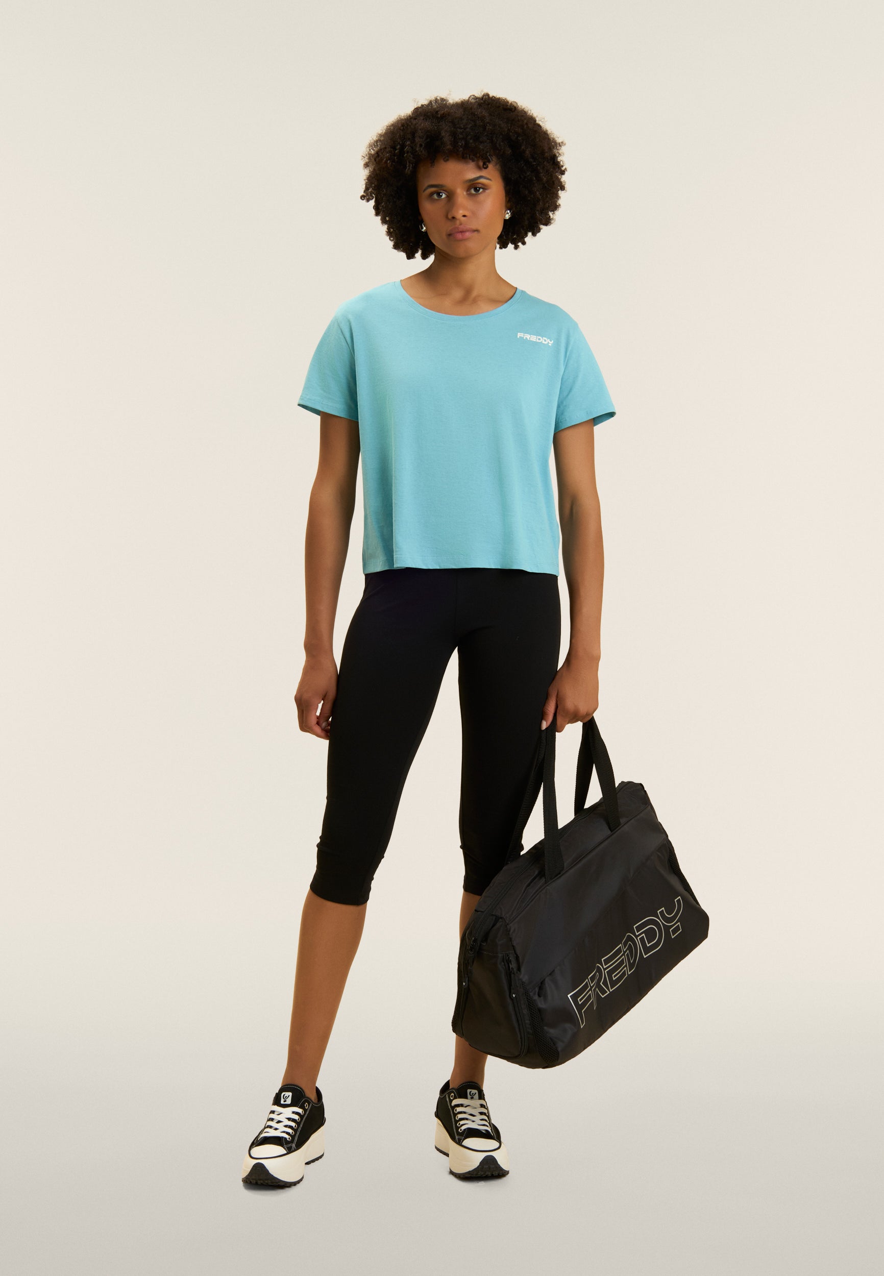 freddy-t-shirt-cropped-femme-coton-logo-glitter image 2