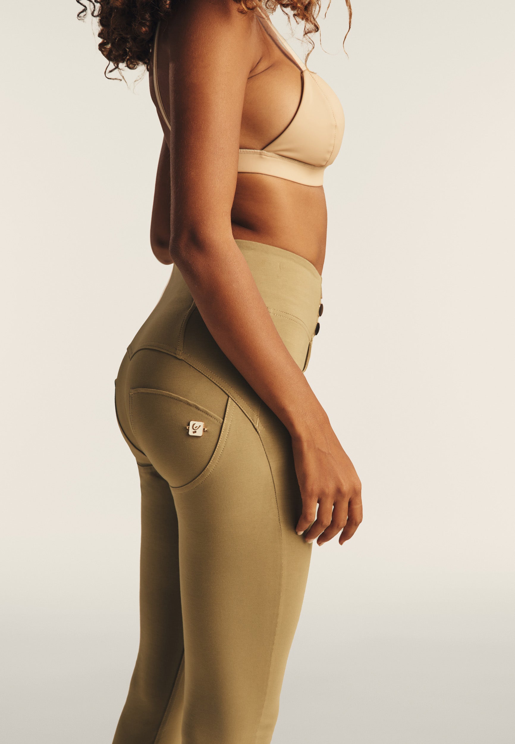 freddy-wr-up-pantalon-superskinny-taille-haute-jersey-boutons-dor-s image 6