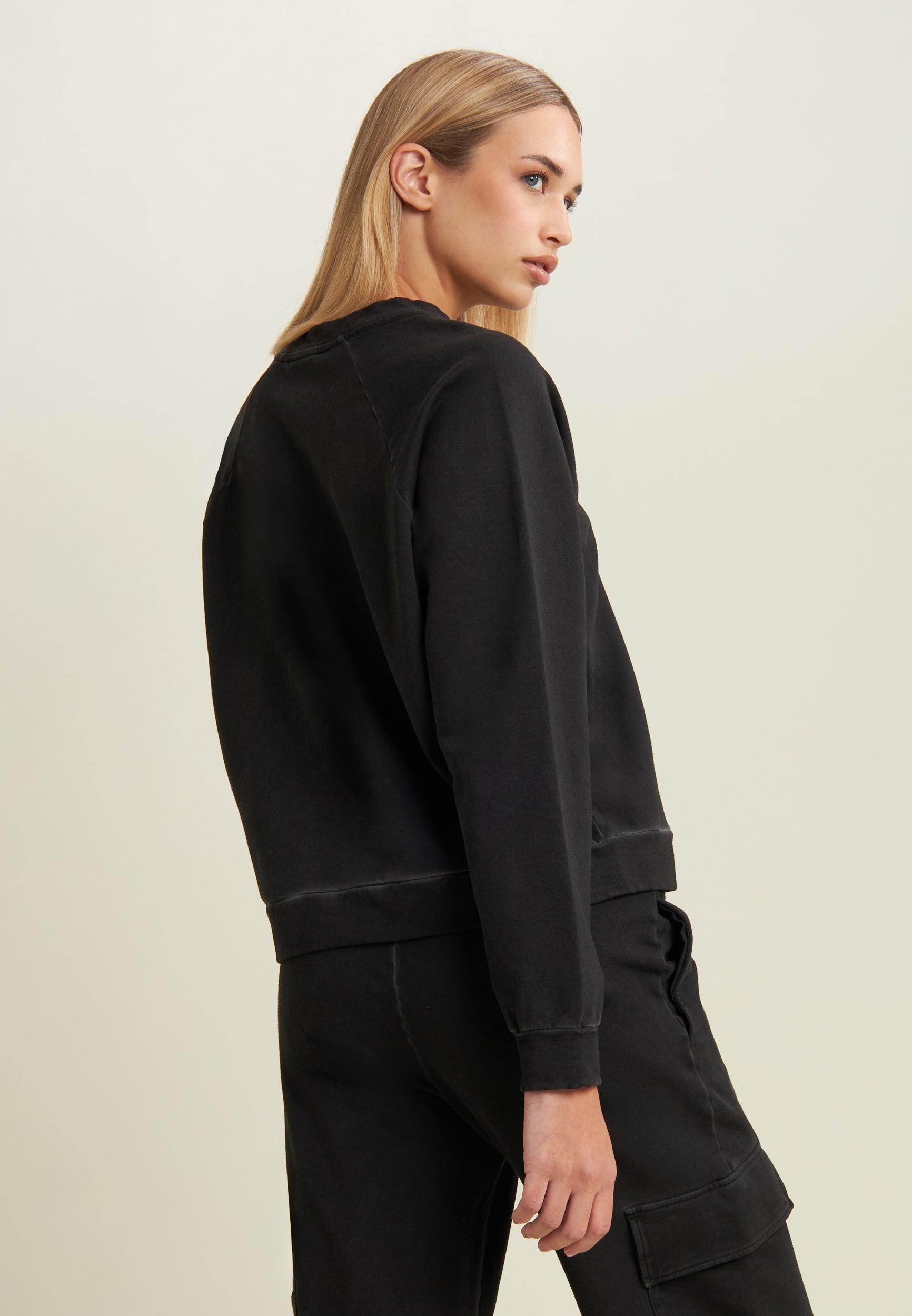 freddy-felpa-cropped-comfort-fit-cold-dyed-sweat-court-femme image 3