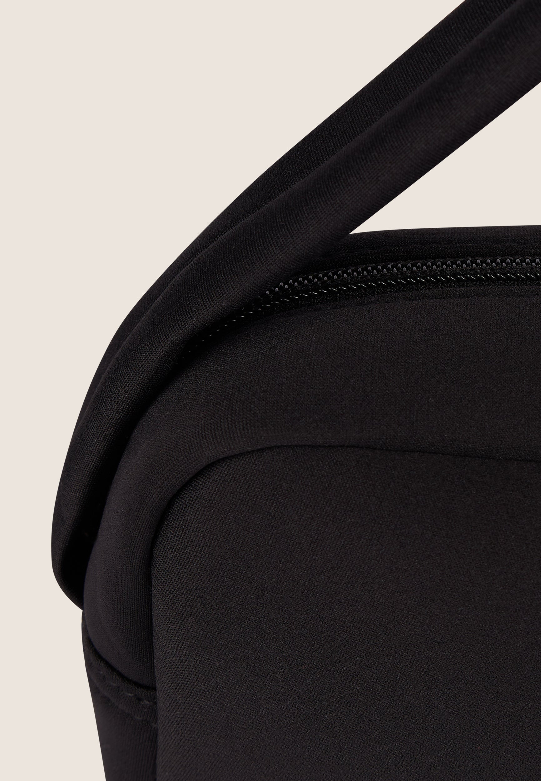 freddy-sac-paule-n-opr-ne-logo-strass image 4