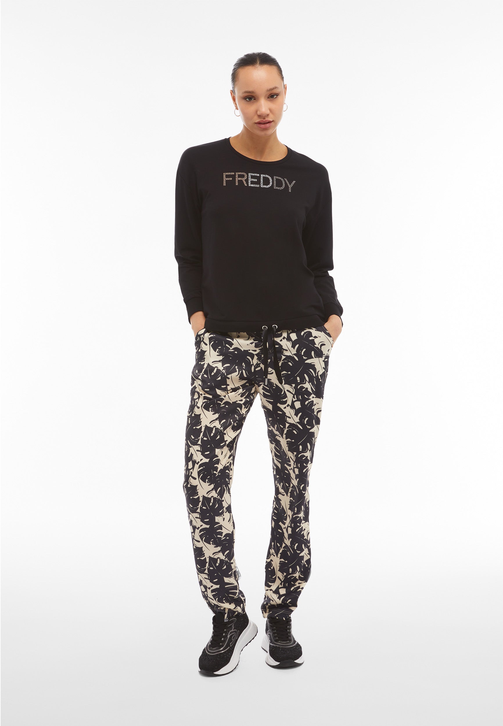 freddy-wr-up-pantalon-femme-satin-de-viscose-motif-tropical image 2